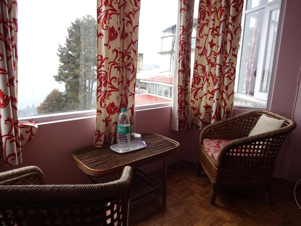 Old - Main Bellevue Heritage Hotel ดาร์จีลิง ภายนอก รูปภาพ